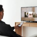 ¿Cómo conectar el móvil al televisor sin utilizar cables?